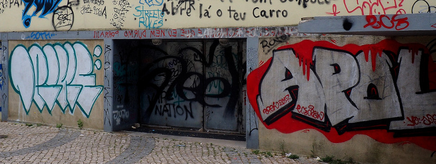 Do abandono da piscina da Academia ao encerramento das piscinas do Feijó