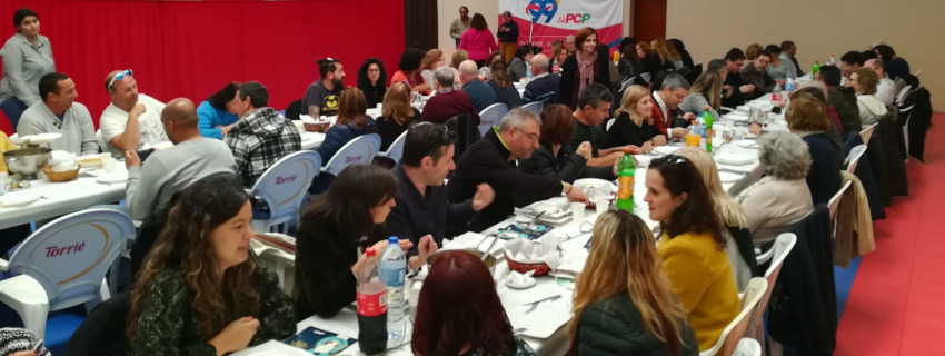 Almoço de comemoração do Dia Internacional da Mulher no UDC Banheirense